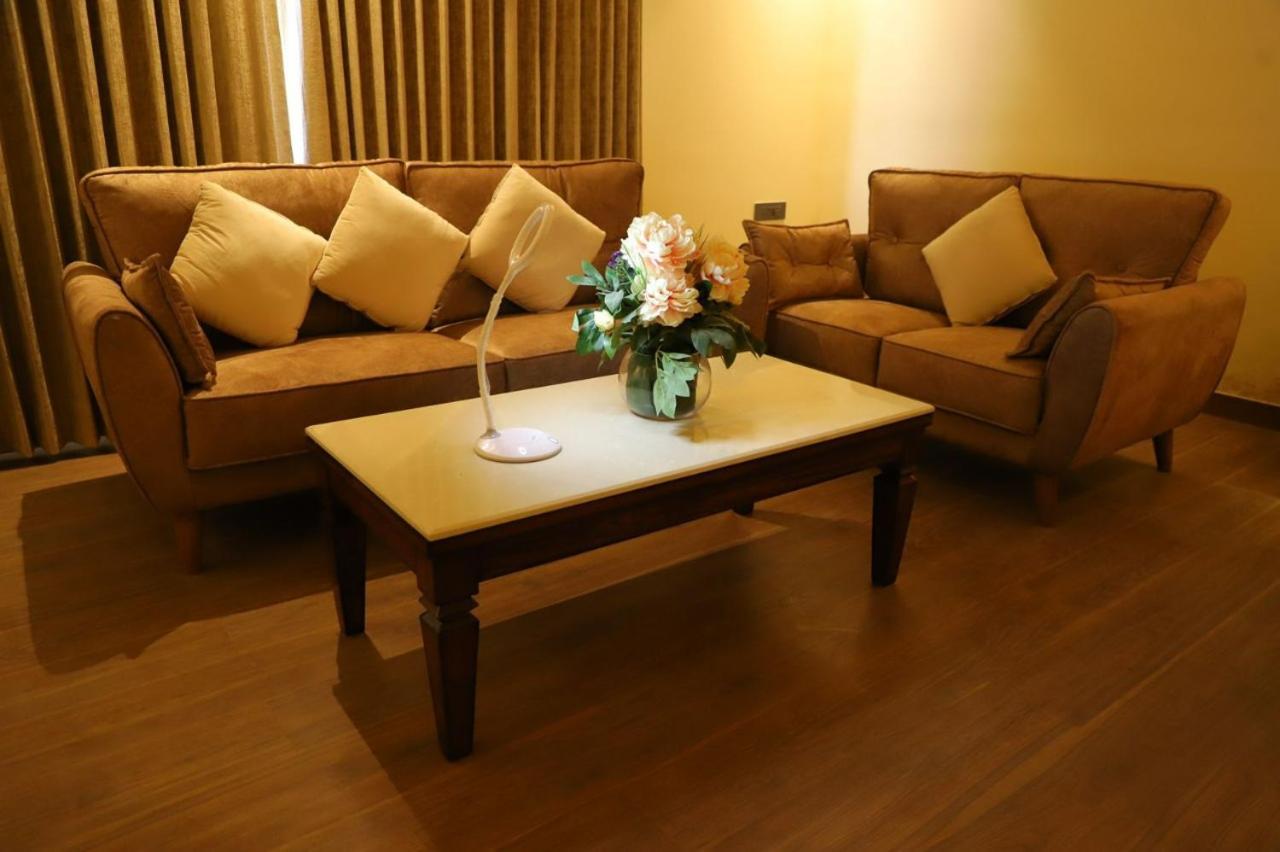 Haritma Resort Gurgaon Exterior foto